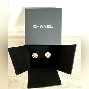 Chanel crystal earrings with cc logo